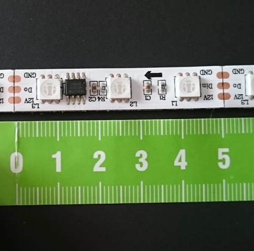led_60_ws2811_f4.jpg