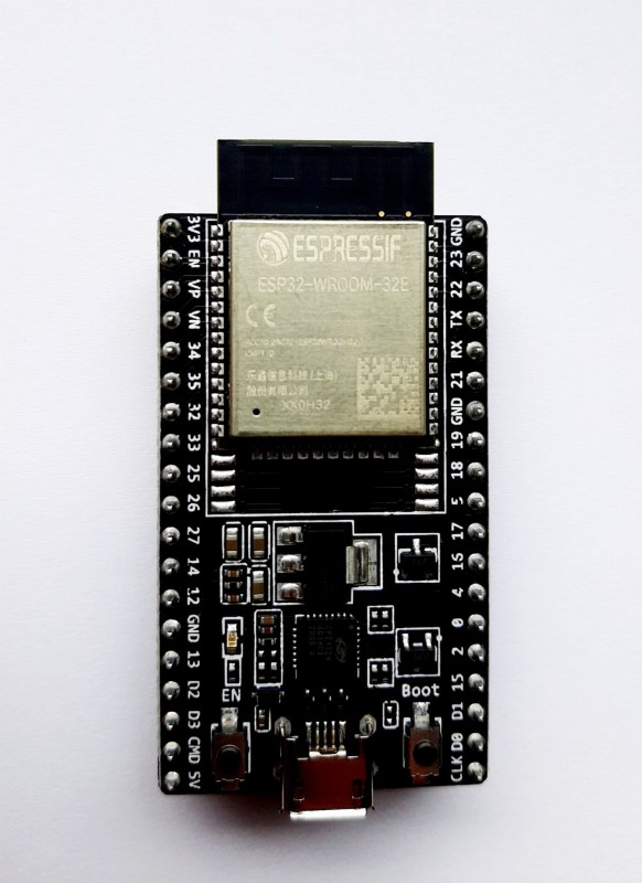 ESP32-DevKitC 32E