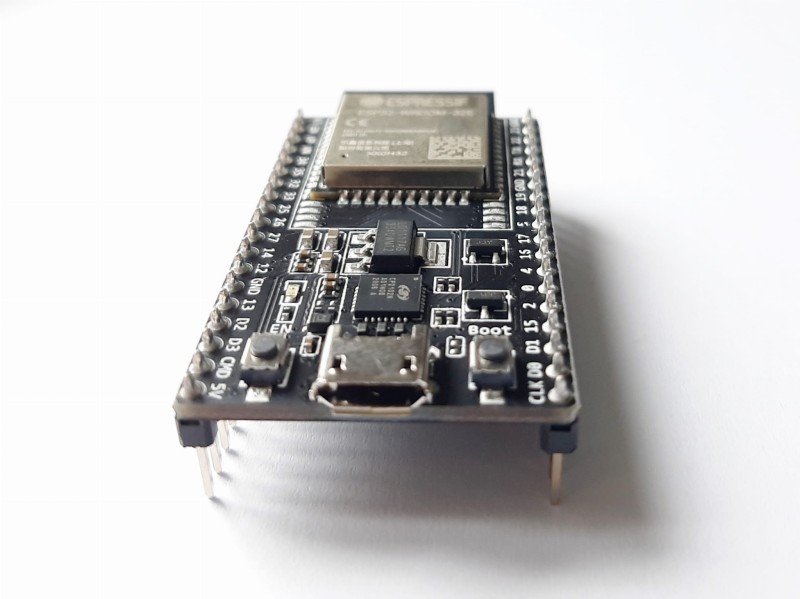 ESP32-DevKitC 32E