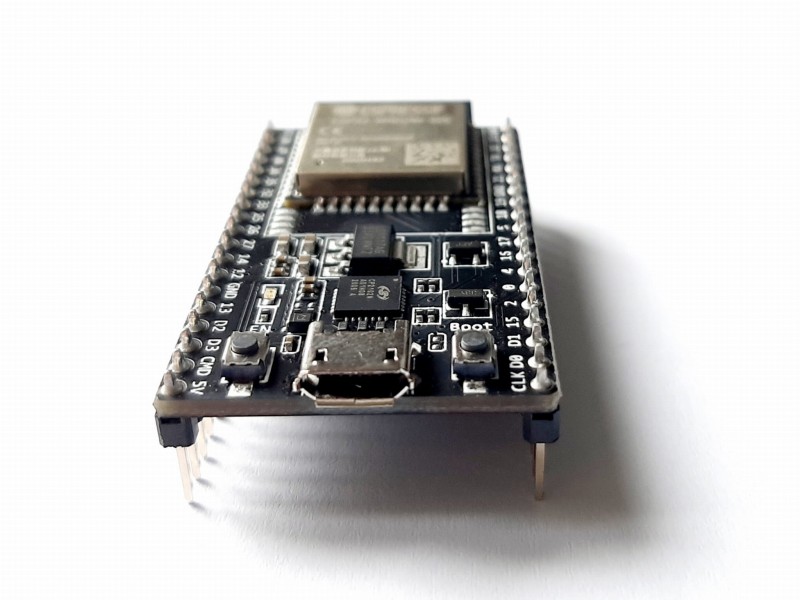 ESP32-DevKitC 32E