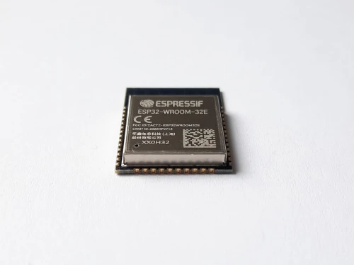 ESP32-WROOM-32E (4MB)
