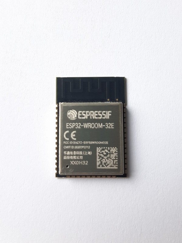 ESP32-WROOM-32E (4MB)