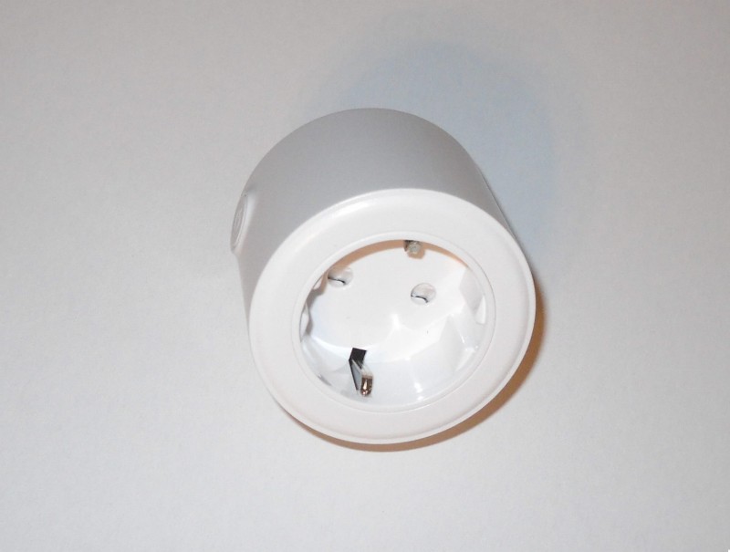 Inteligentne gniazdko ZigBee dla aplikacji Tuya