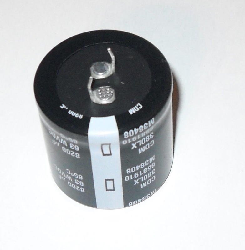 Kondensator 8200uF 63VDC.