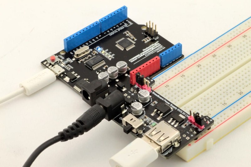 Moduł zasilający do płytek stykowych