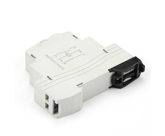 S1602_f3.jpg