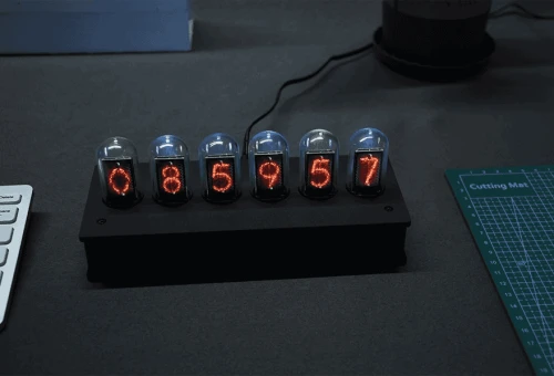 Programowalny zegar lampowy z podświetleniem RGP w stylu RETRO DIY- pseudo Nixie dla Raspberry Pi