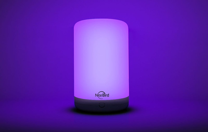 Inteligentna lampka nocna RGB+W NiteBird LB3 dla aplikacji Tuya