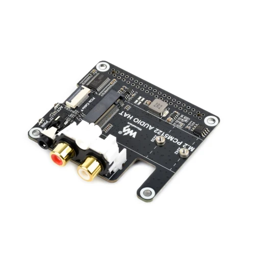 Jack 3.5 mm Audio-Ausgangsanschlüsse sowie RCA-Buchse