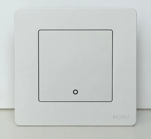 Biały Pilot Zigbee obsługa scen Tuya Sterownik scen Moes Star Ring