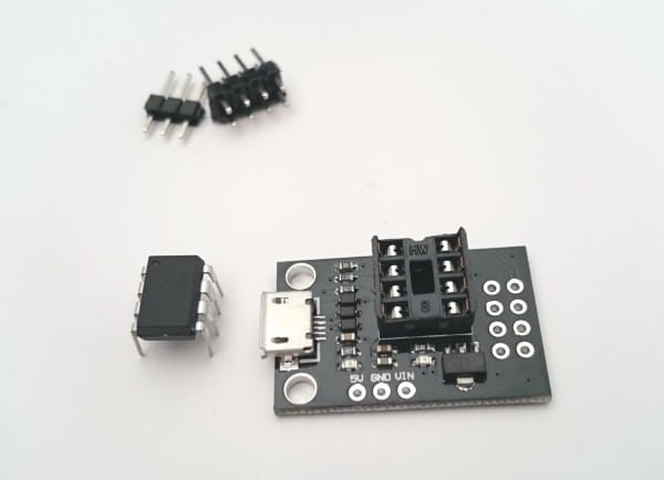 attiny_dip_1.jpg