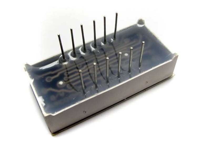 LED_Digitron_0.36X4CA_LED008_02.jpg