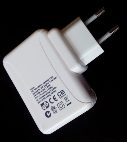 power_4usb_2.jpg