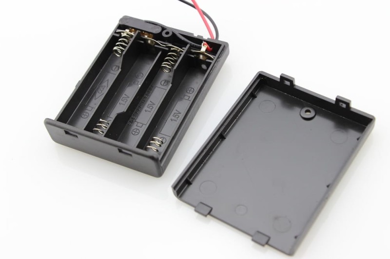 Battery-Holder-4xAAA-1.jpg