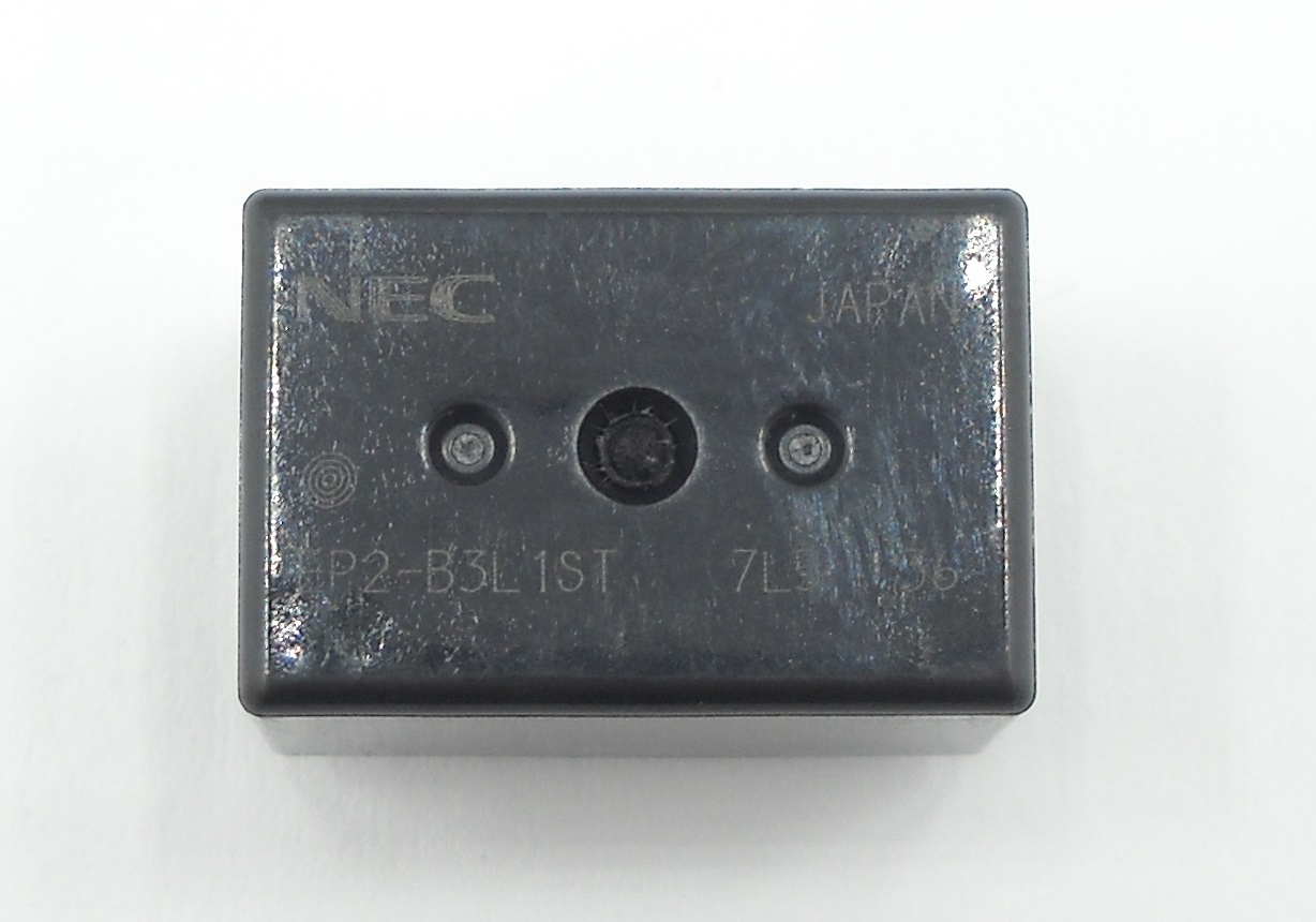 Przekaźnik EP2-B3L1ST NEC dla automotive BMW