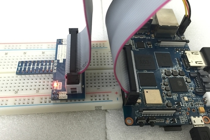 Banana Pi GPIO line attachment module to logic level converter contact board