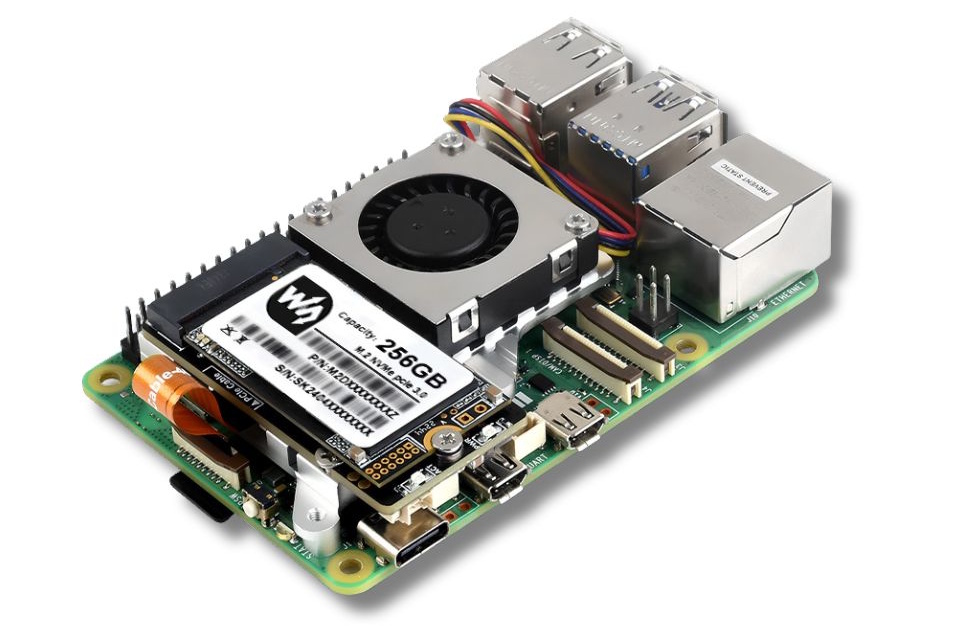 PCIe M.2 NVMe adapter for Raspberry Pi 5
